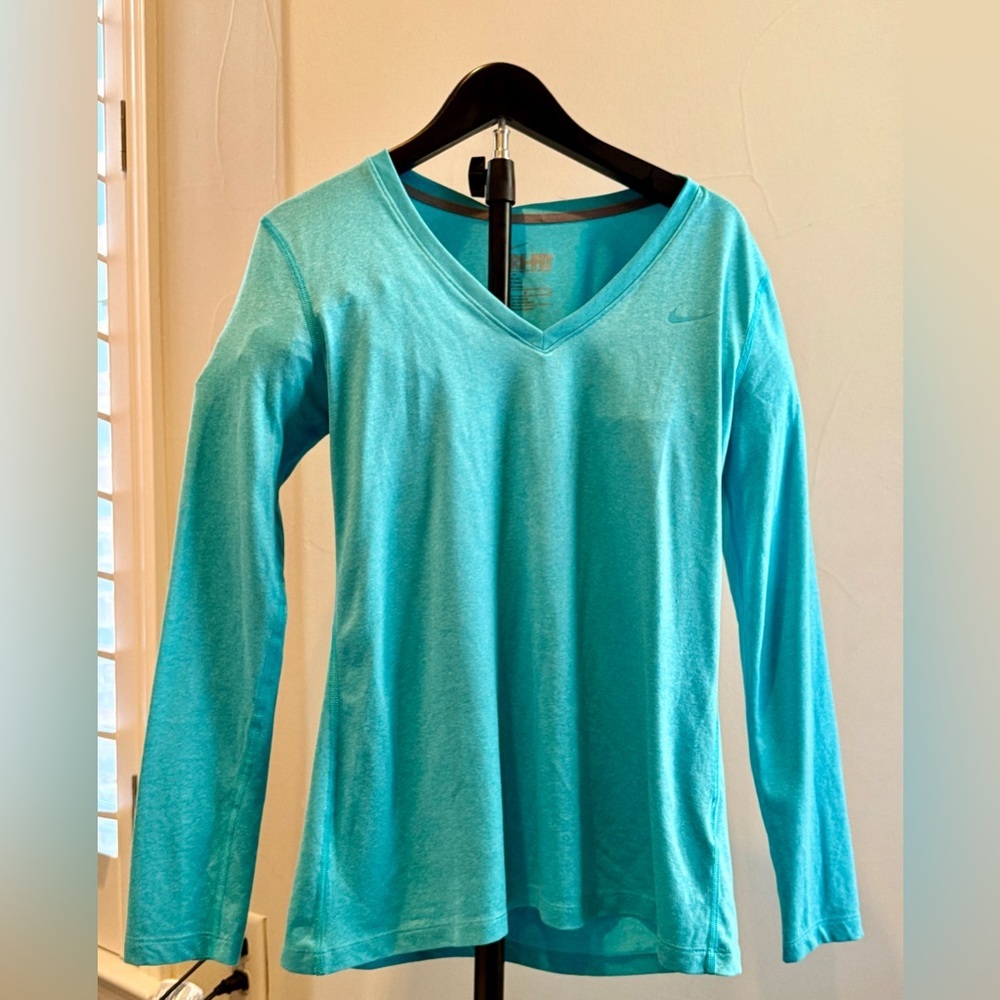 Nike Women's Aqua Long Sleeve Tee - Picture 2 of 7